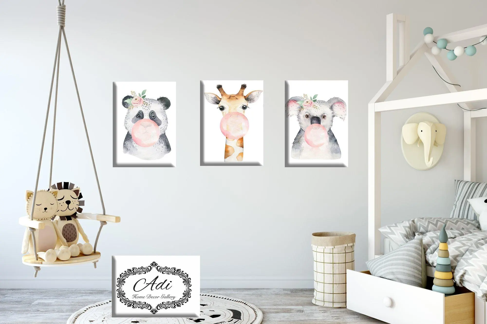 שלישיית תמונות חיות קואלה גירפה ופנדה מסטיק