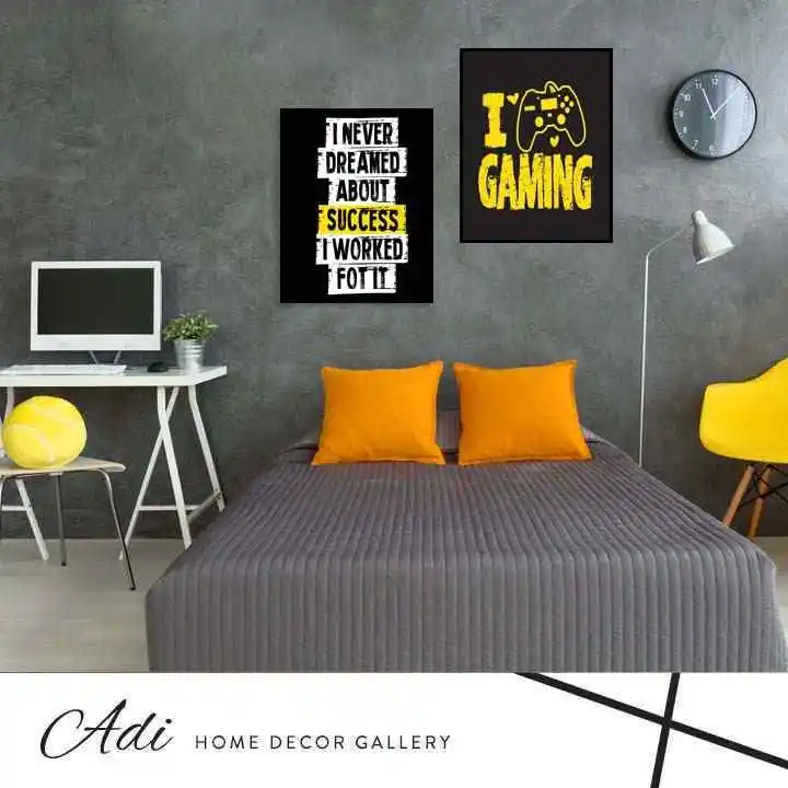 זוג תמונות קנבס לנוער צהוב שחור לבן שלט משחק כיתוב