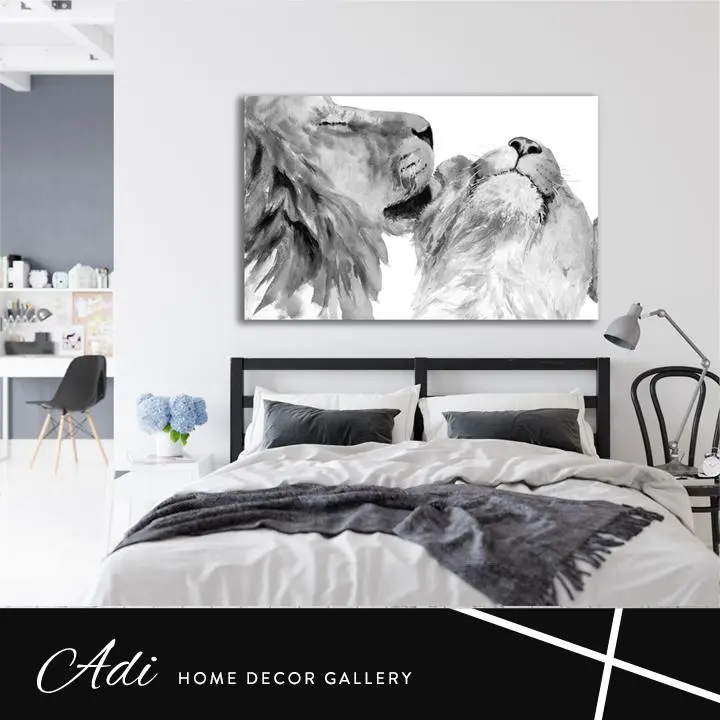 אריה ולביאה באהבה שחור לבן