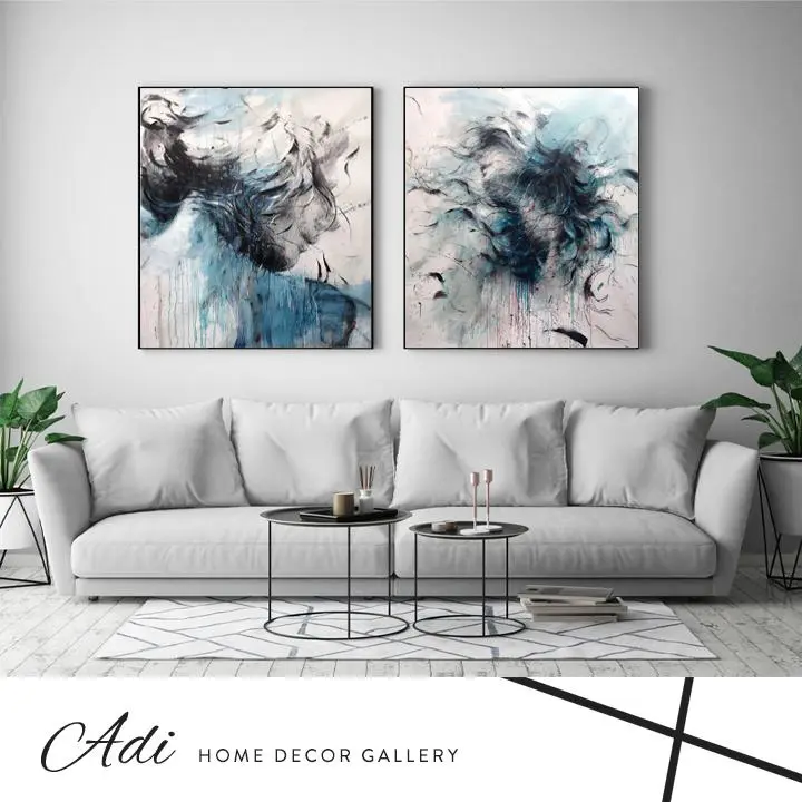 אישה בכחול זוג