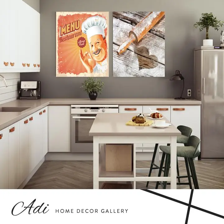 זוג תמונות למטבח תמונה של שף ותמונה של מערוך עם קמח על משטח