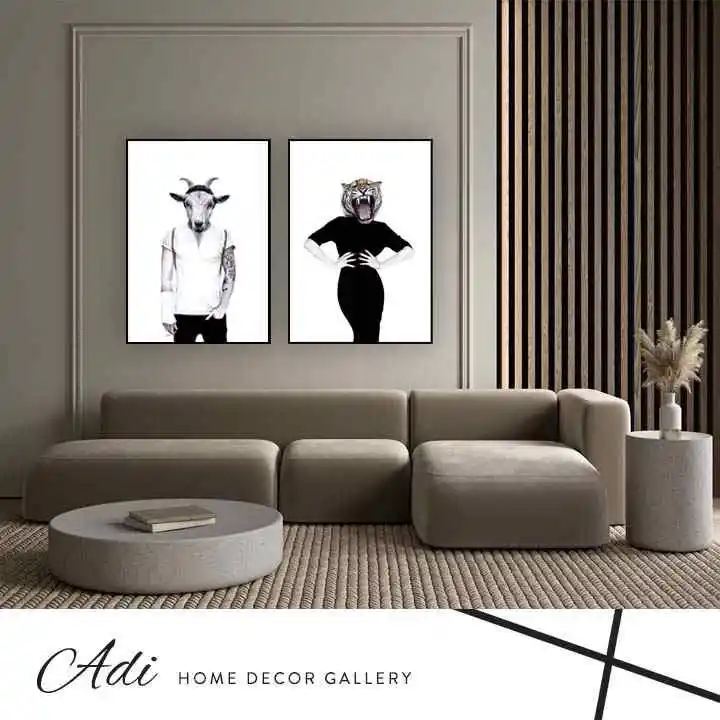 זוג תמונות קנבס מעוצבות חצי אדם חצי חיה