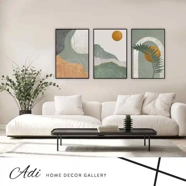 שלישיית תמונות קנבס בגוונים של ירוק חרדל לבן