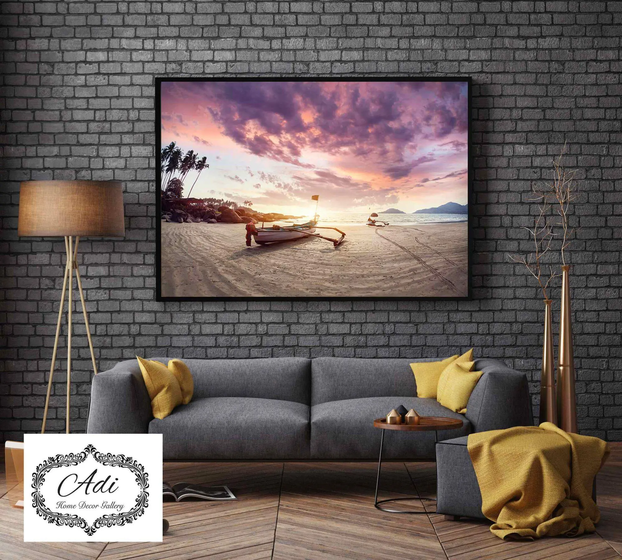 תמונה של שקיעה סירה חוף ים דקלים חול עננים סגול חום